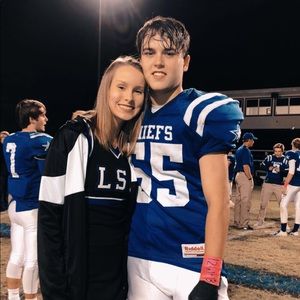 Meet your Posher, Bailey